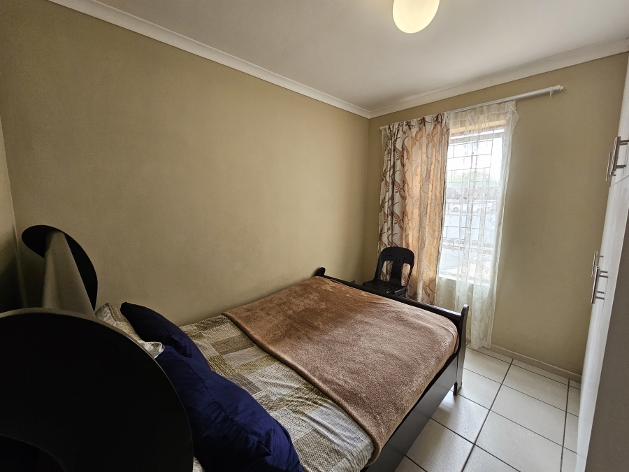 2 Bedroom Property for Sale in Ferndale Western Cape